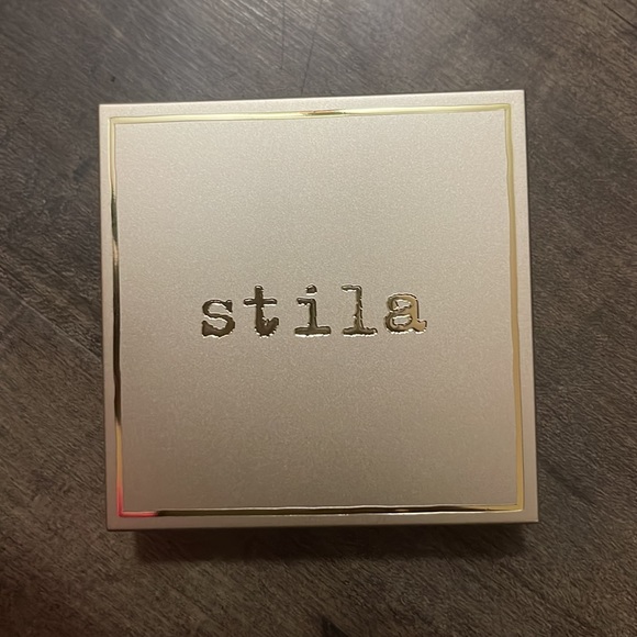 STILA Heaven’s Hue Highlighter in Kitten 10g - Picture 5 of 8